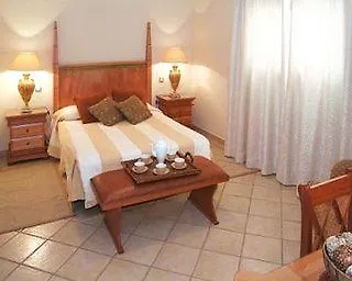Pearly Grey Ocean Club Hotel Callao Salvaje